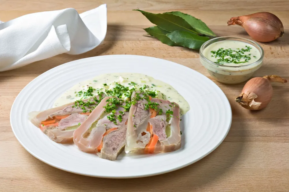 assiette et sauce